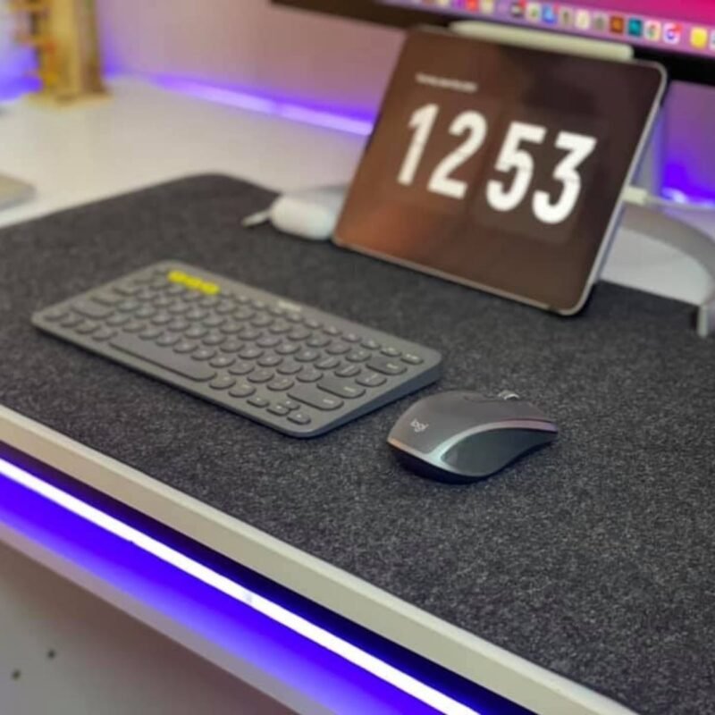 Premium Solid Deskpads (Anti Slip)