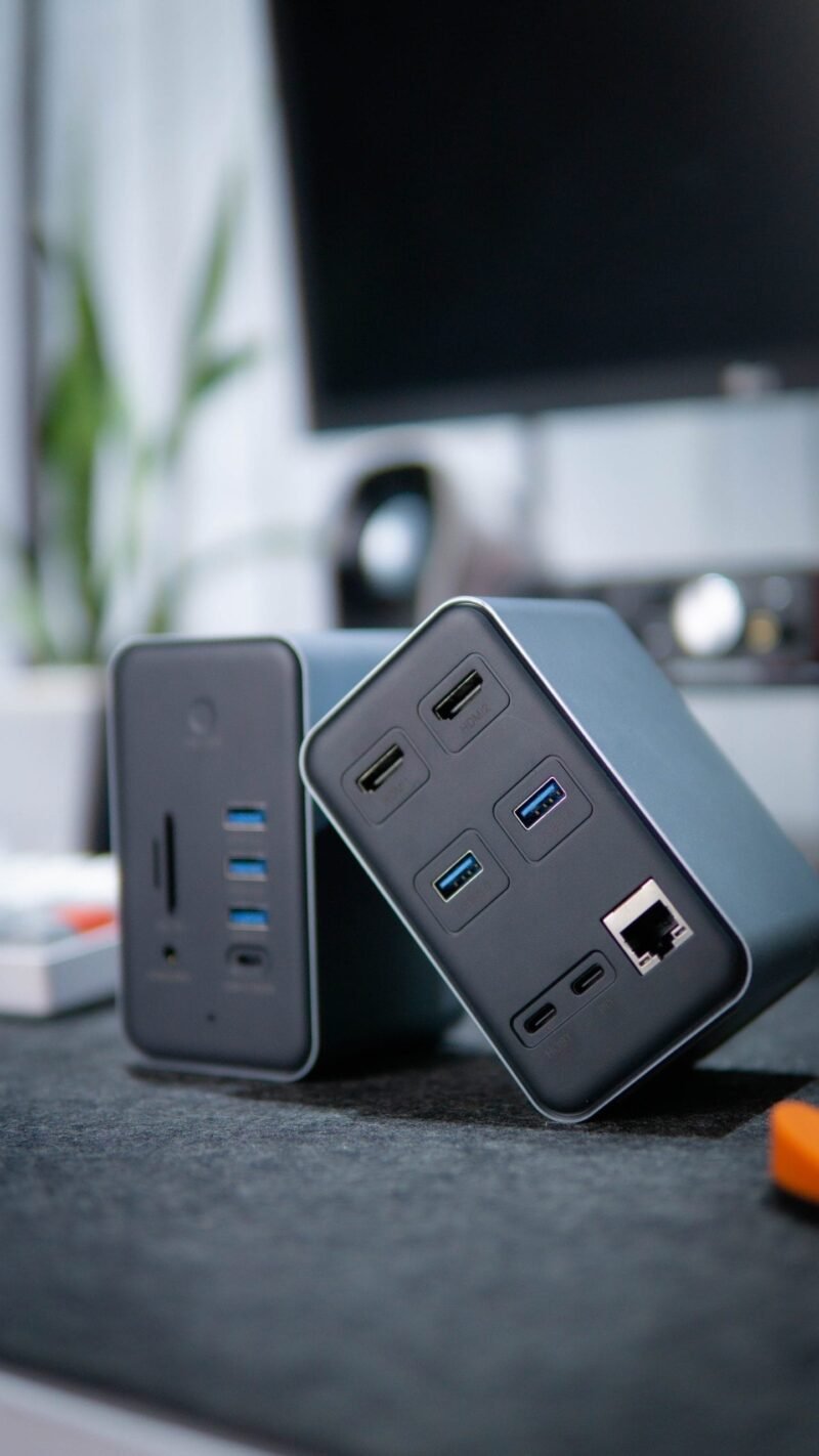14 in 1 Docking Station with Dual HDMI