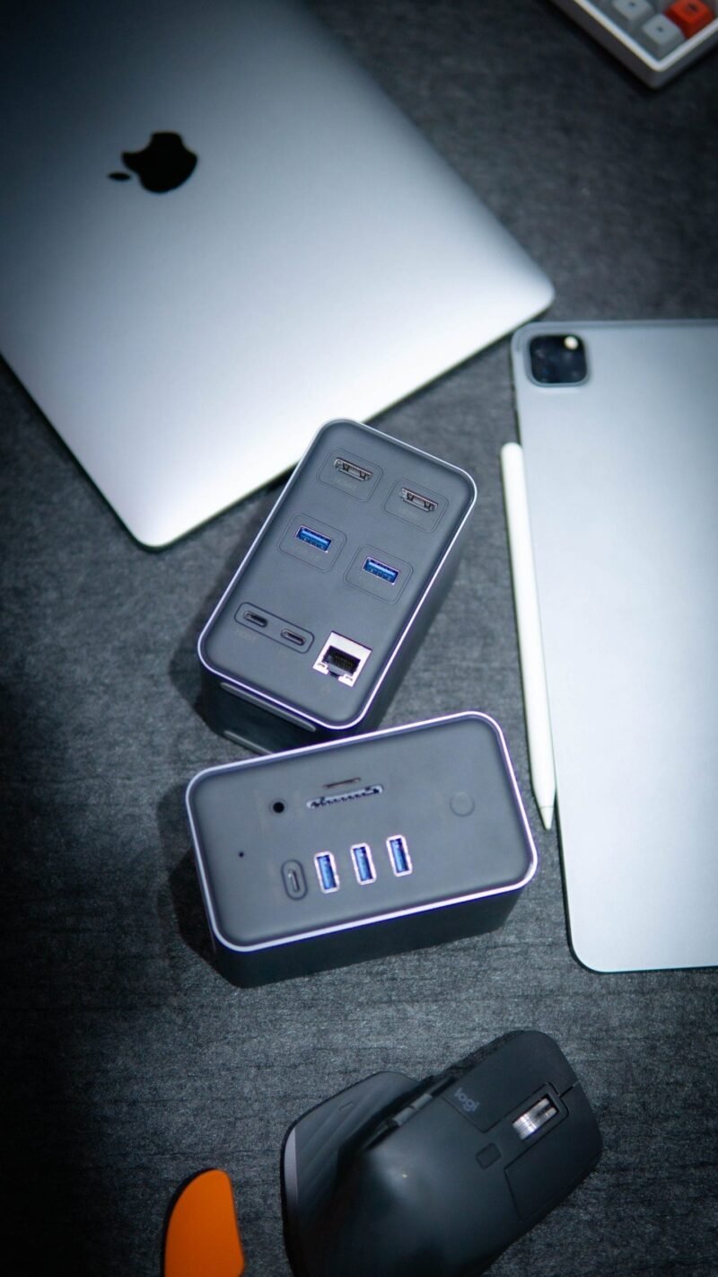 14 in 1 Docking Station with Dual HDMI